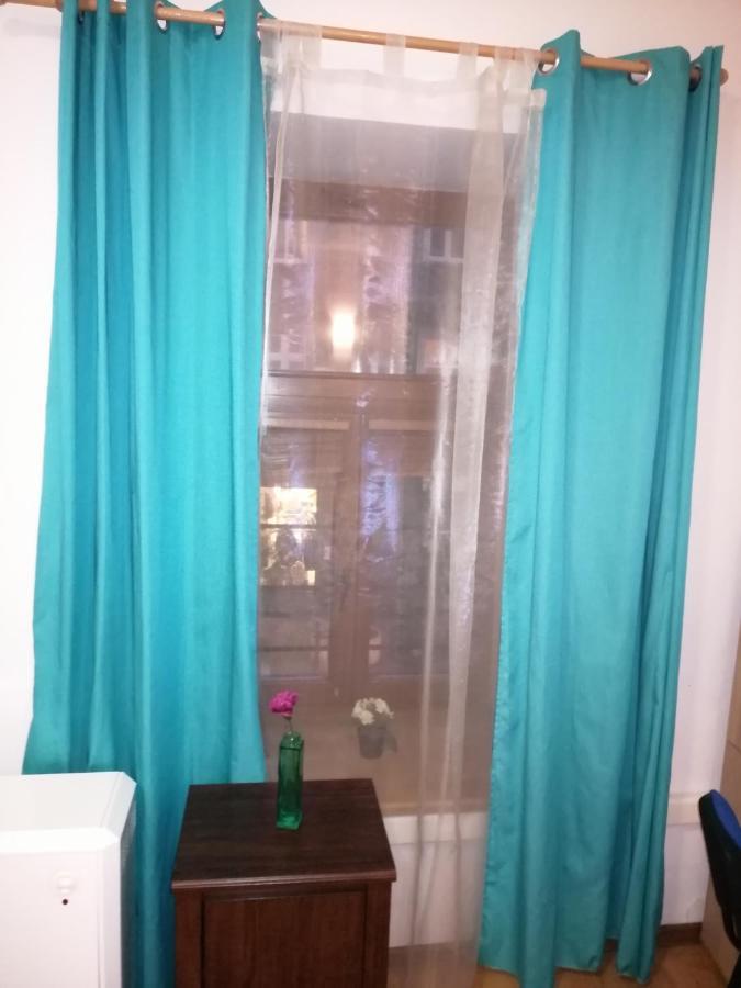 Hostel Gliwice Centrum Parking ภายนอก รูปภาพ