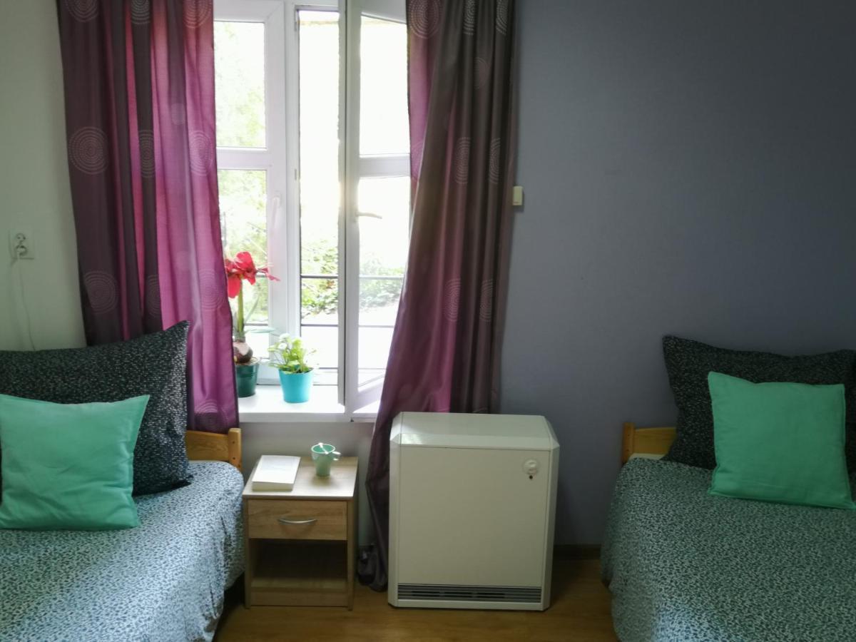 Hostel Gliwice Centrum Parking ภายนอก รูปภาพ